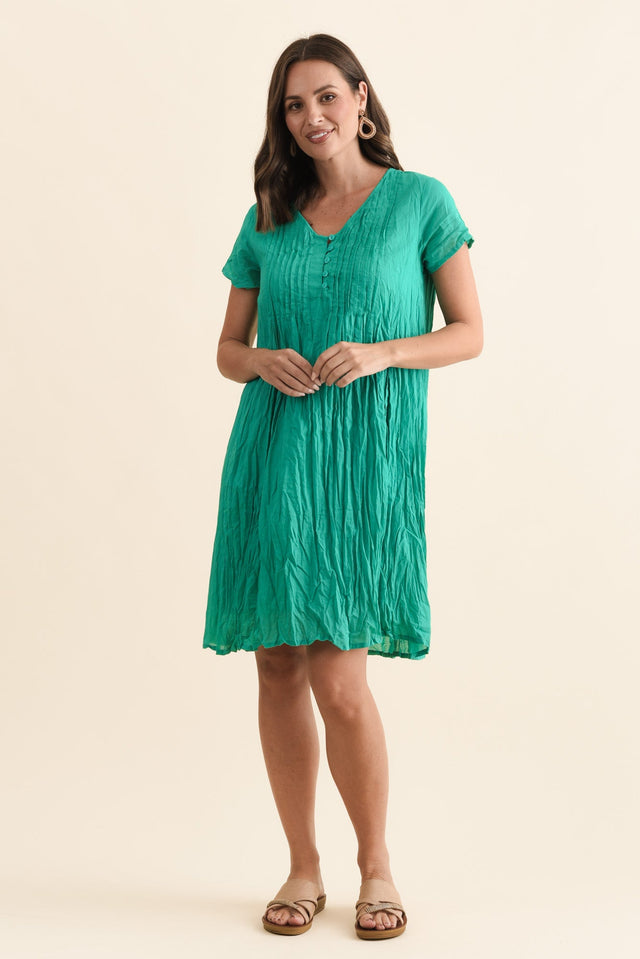 Sabina Green Crinkle Cotton Dress,Brunette model,alt text|model:MJ image 9