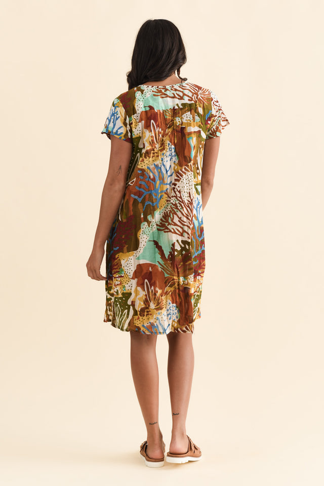 alt text|model:Brontie image 6