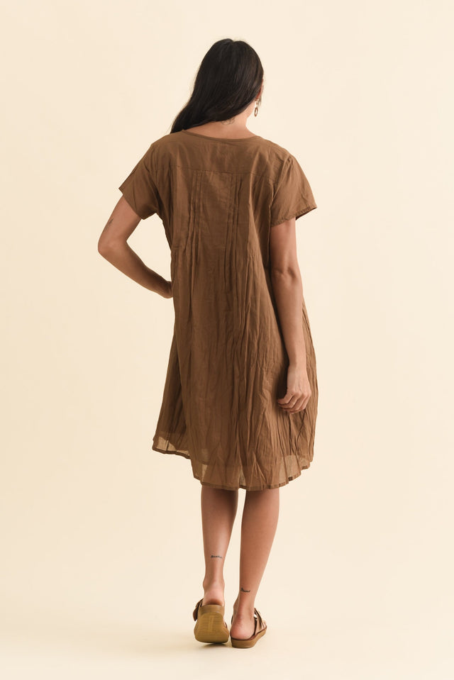 alt text|model:Brontie image 5