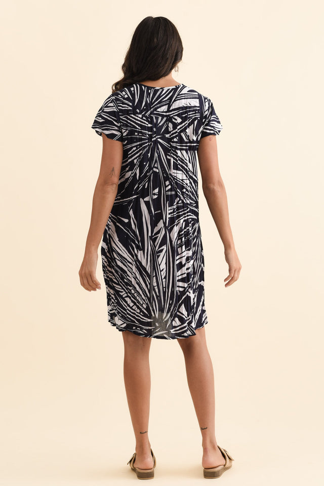 alt text|model:Brontie image 5