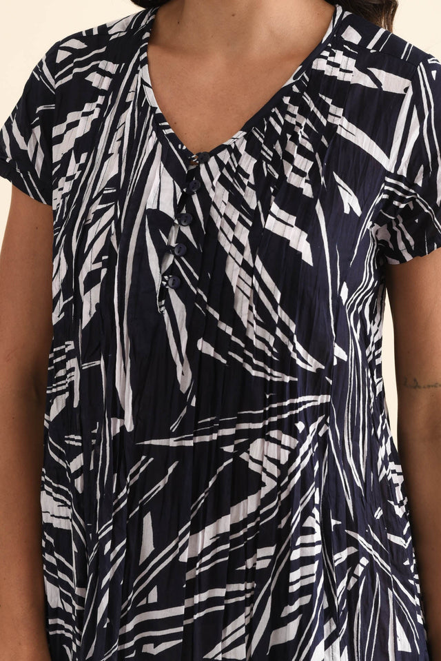 alt text|model:Brontie image 6