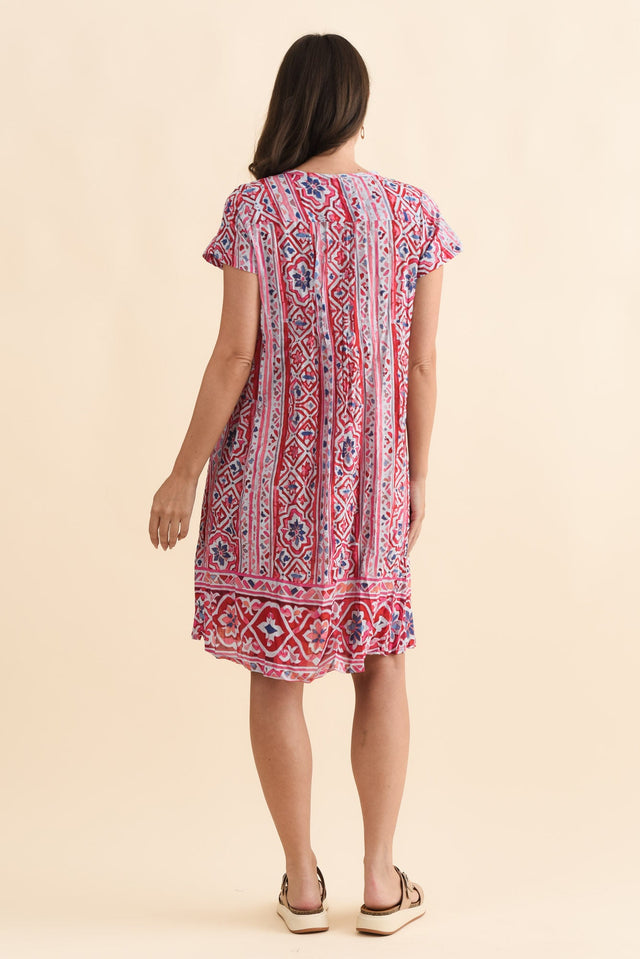 Sabina Red Abstract Crinkle Cotton Dress,Brunette model,alt text|model:MJ image 5
