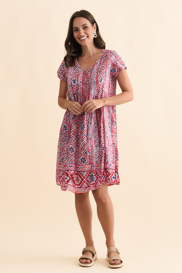 Sabina Red Abstract Crinkle Cotton Dress,Brunette model,alt text|model:MJ image 7