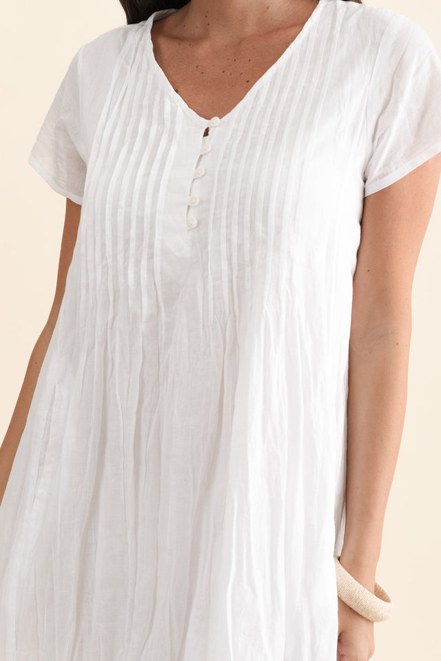 Sabina White Crinkle Cotton Dress,Brunette model,alt text|model:MJ image 6