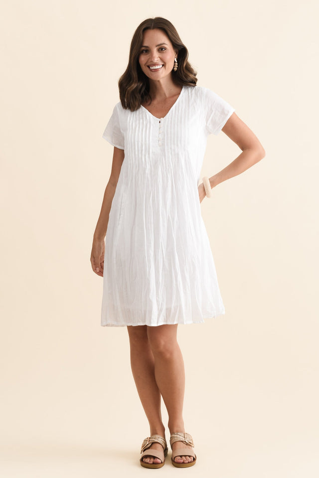 Sabina White Crinkle Cotton Dress,Brunette model,alt text|model:MJ image 1
