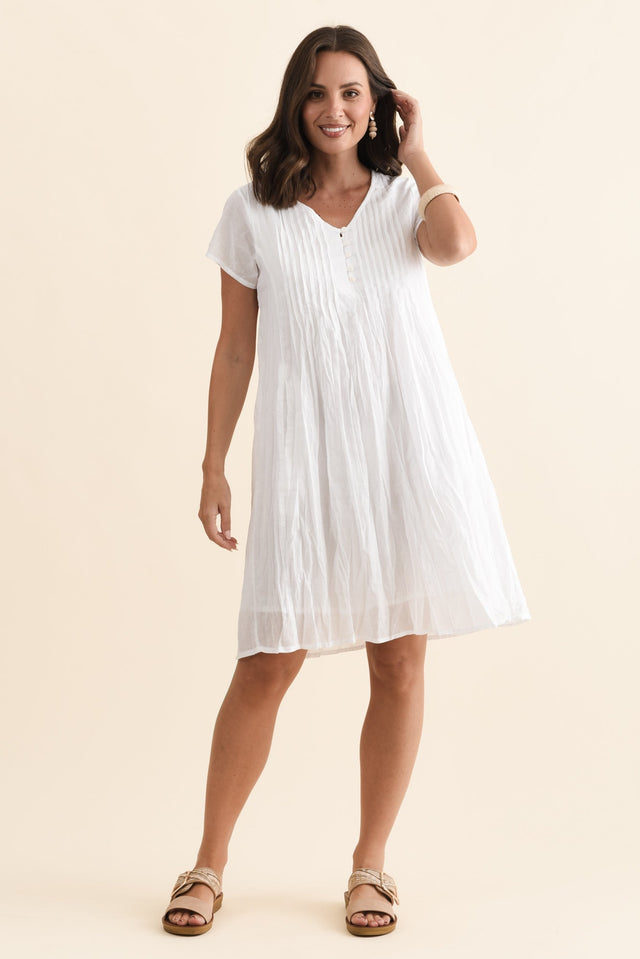Sabina White Crinkle Cotton Dress,Brunette model,alt text|model:MJ image 3