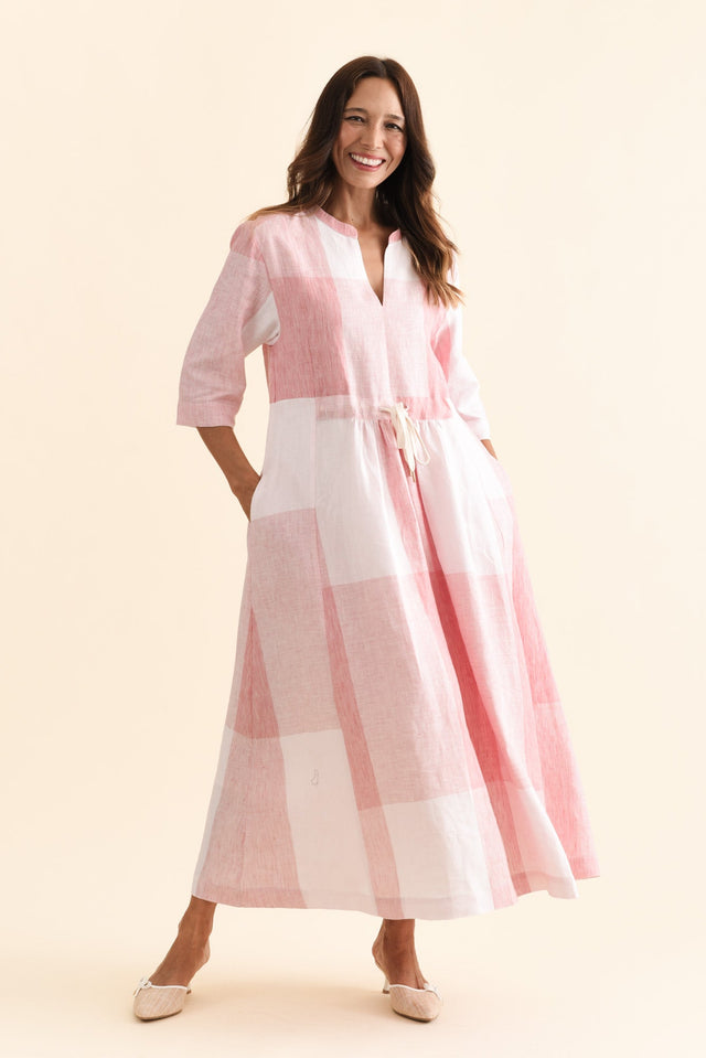 alt text|model:Cara image 6