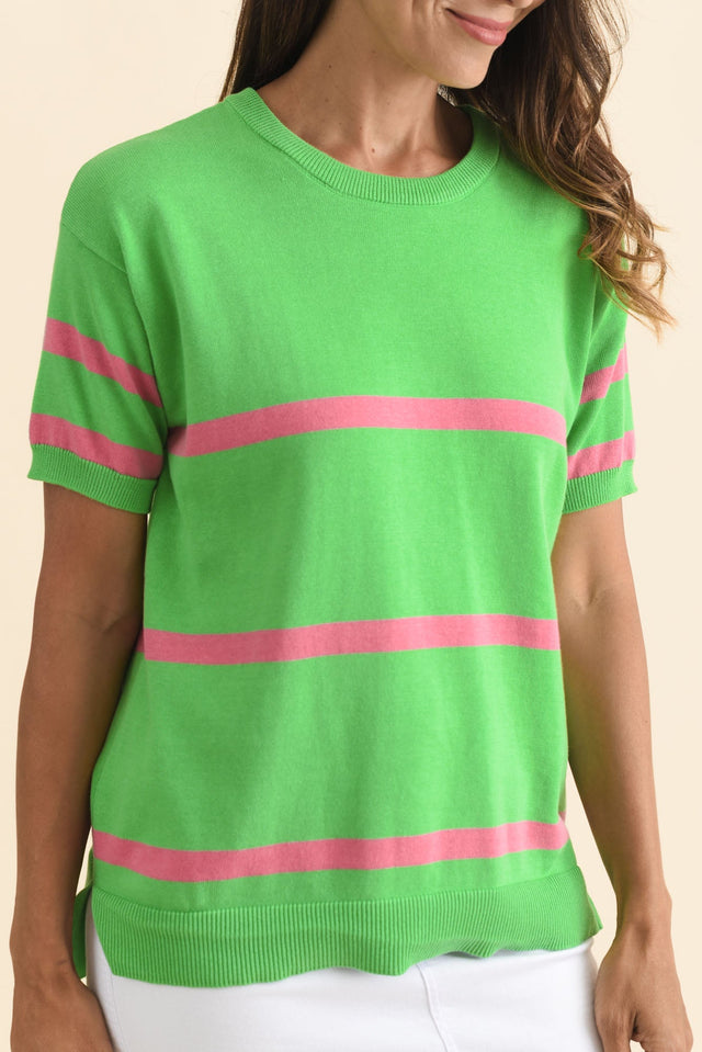 alt text|model:Cara image 7