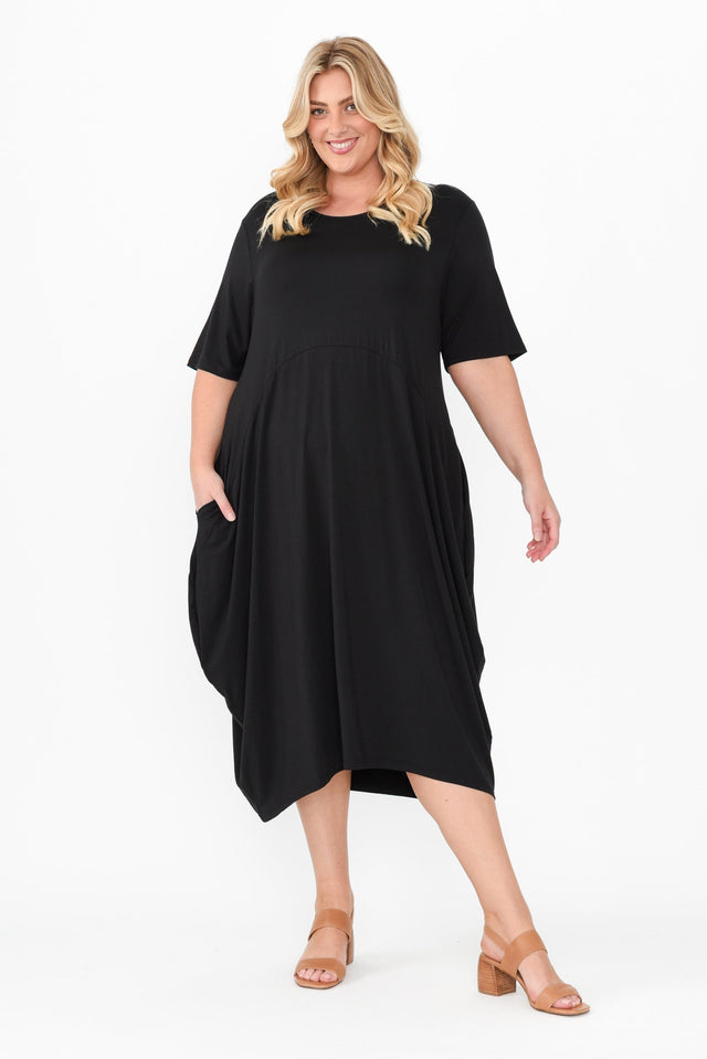 alt text|model:Caitlin image 13