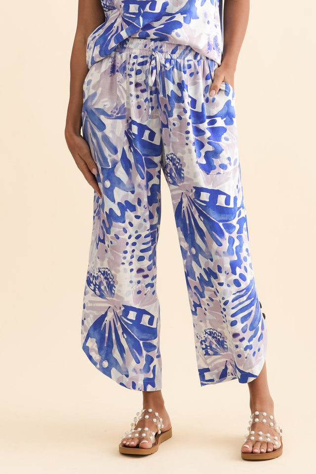 Scotty Cobalt Abstract Linen Cotton Pants,Brunette model,alt text|model:Brontie image 8