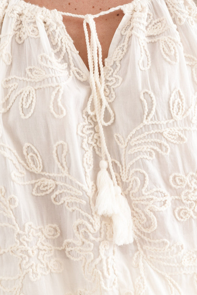 Seaside Cream Cotton Top,Detail,Brunette model,alt text|model:MJ image 5