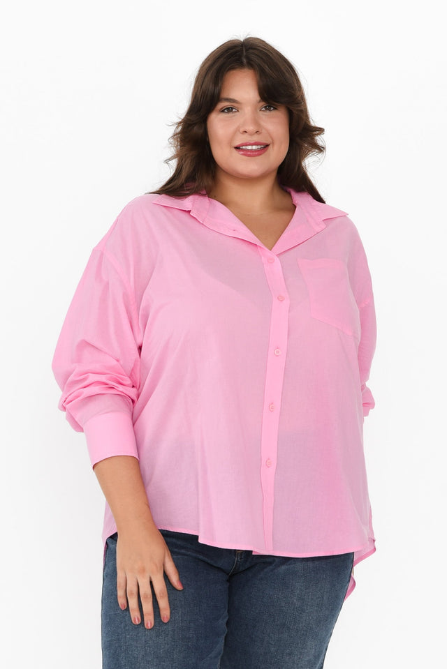 plus-size,curve-tops,plus-size-sleeved-tops,plus-size-shirts,alt text|model:Gabby image 8