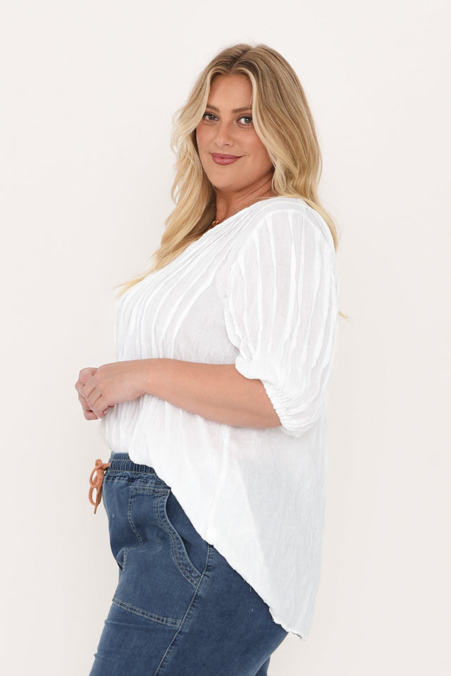 Selma White Crinkle Cotton Top,Blonde model,alt text|model:Caitlin image 10