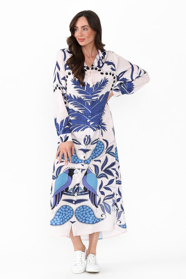 Shayli Blue Tropical Shirt Dress,Brunette model,alt text|model:Elouise image 3