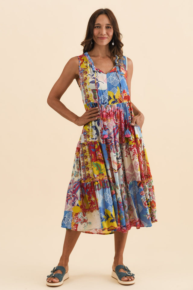 alt text|model:Cara image 6