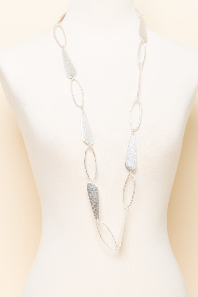 Sila Silver Linked Necklace