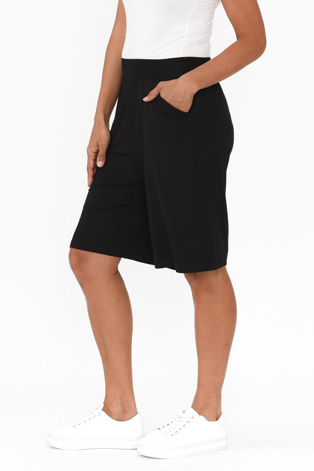 Simone Black Bamboo Shorts,Brunette model,alt text|model:Cara image 4