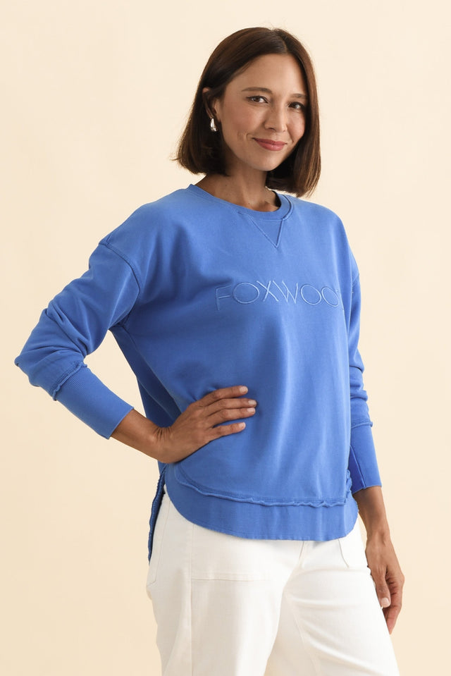 Simplified Cobalt Cotton Crewneck Sweatshirt,Brunette model,alt text|model:Cara image 5