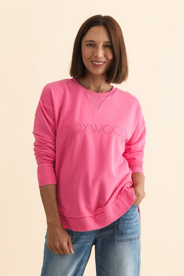 Simplified Pink Cotton Crewneck Sweatshirt,Brunette model,alt text|model:Cara image 3