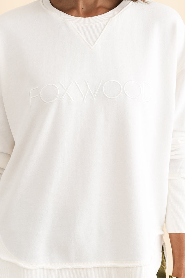 Simplified White Cotton Crewneck Sweatshirt,Brunette model,alt text|model:Cara image 8