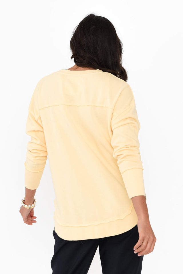 alt text|model:Brontie image 5