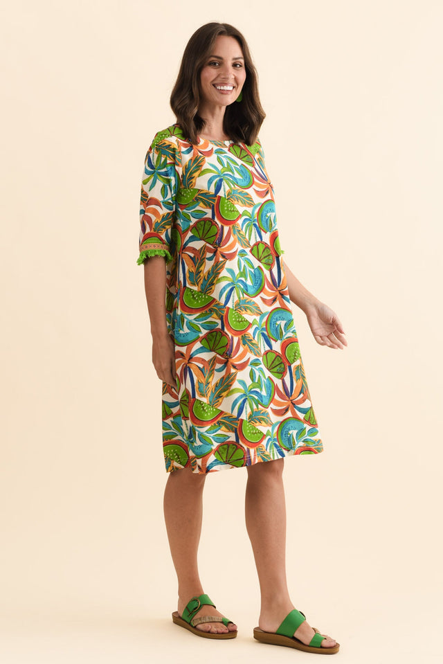 alt text|model:MJ image 4