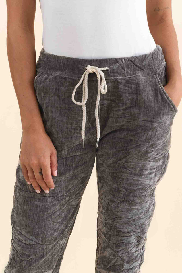 Soleil Taupe Drawstring Pants,Brunette model,alt text|model:Brontie image 6
