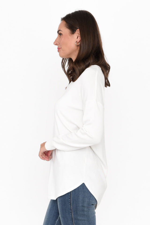 alt text|model:MJ image 5