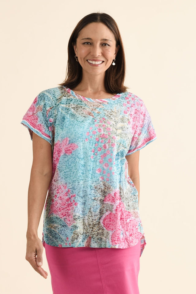 Sorelle Pink Paradise Cotton Blend Tee,brunette model,Front,alt text|model:Cara