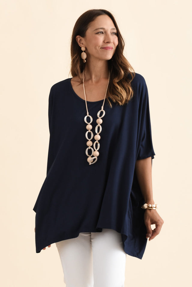 Sorronda Navy Bamboo Batwing Top,Brunette model,alt text|model:Cara