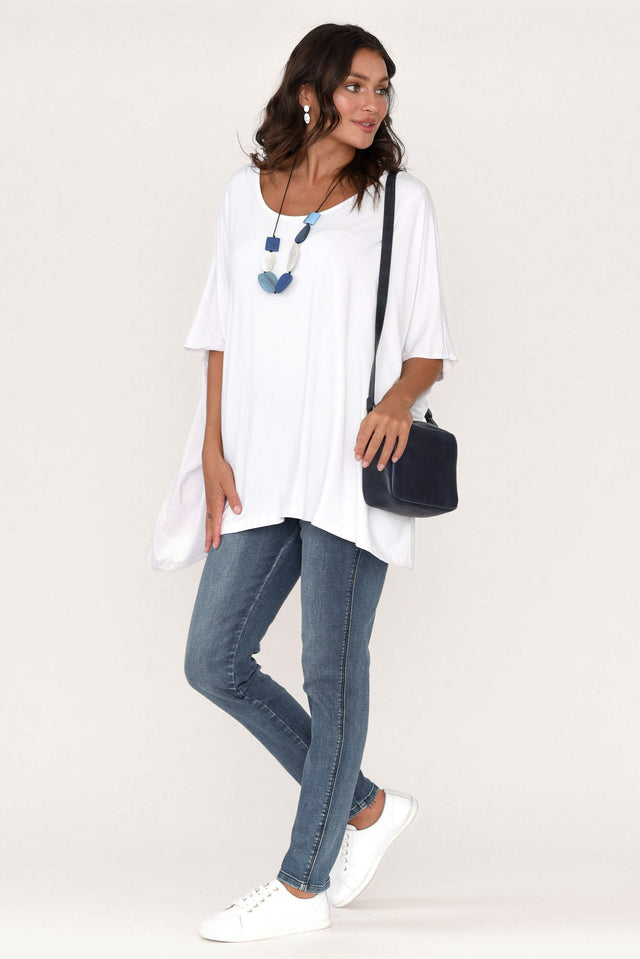 Sorronda White Bamboo Batwing Top,Brunette model,alt text|model:Brontie image 9