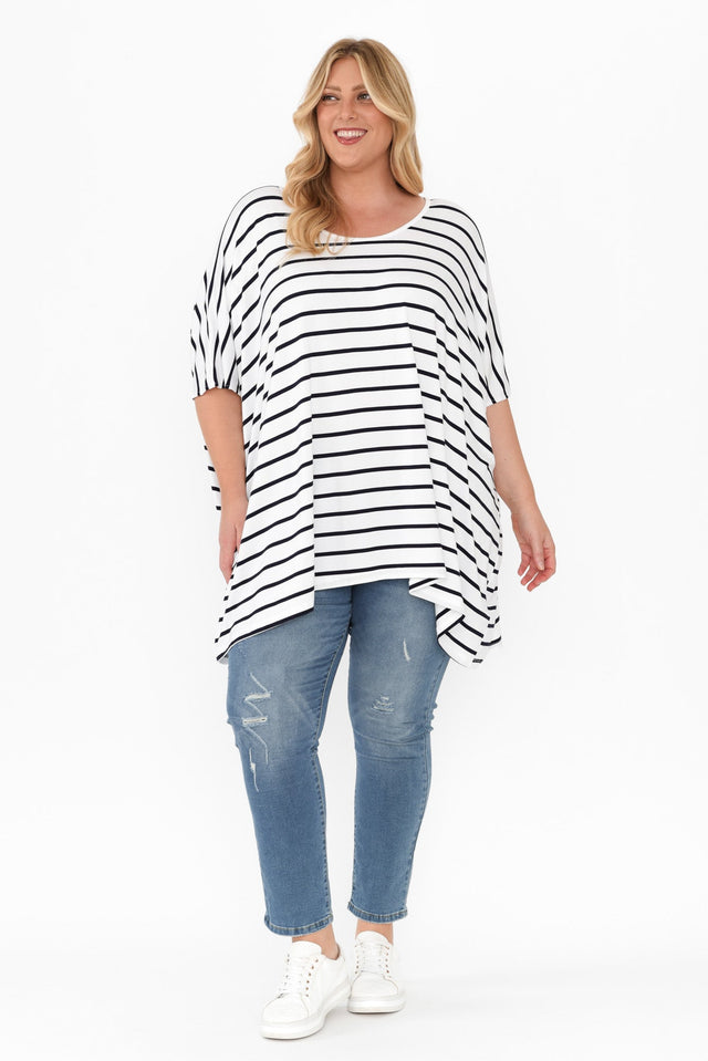 Sorronda White Stripe Bamboo Batwing Top,Blonde model,alt text|model:Caitlin image 14