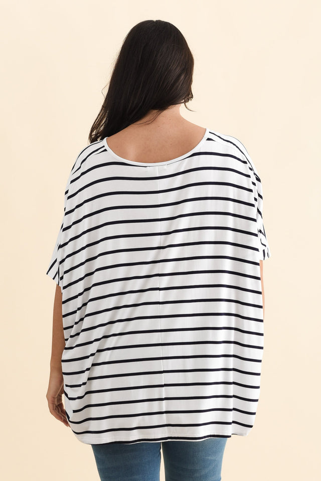 Sorronda White Stripe Bamboo Batwing Top,Brunette model,alt text|model:Emilia image 12