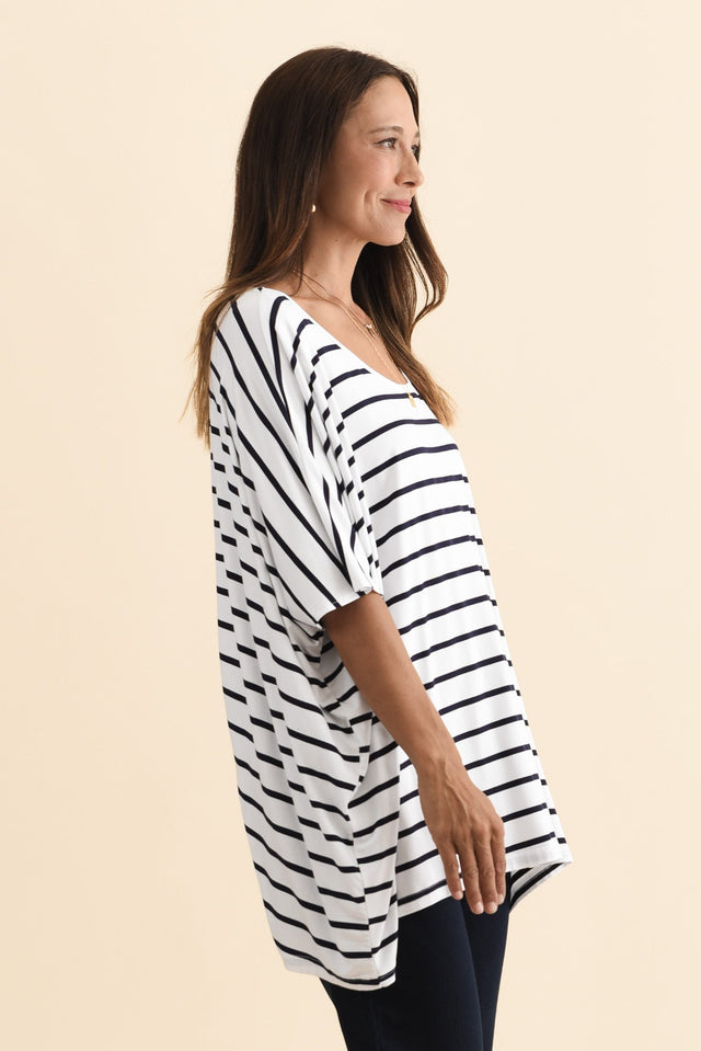 Sorronda White Stripe Bamboo Batwing Top,Brunette model,alt text|model:Cara image 5