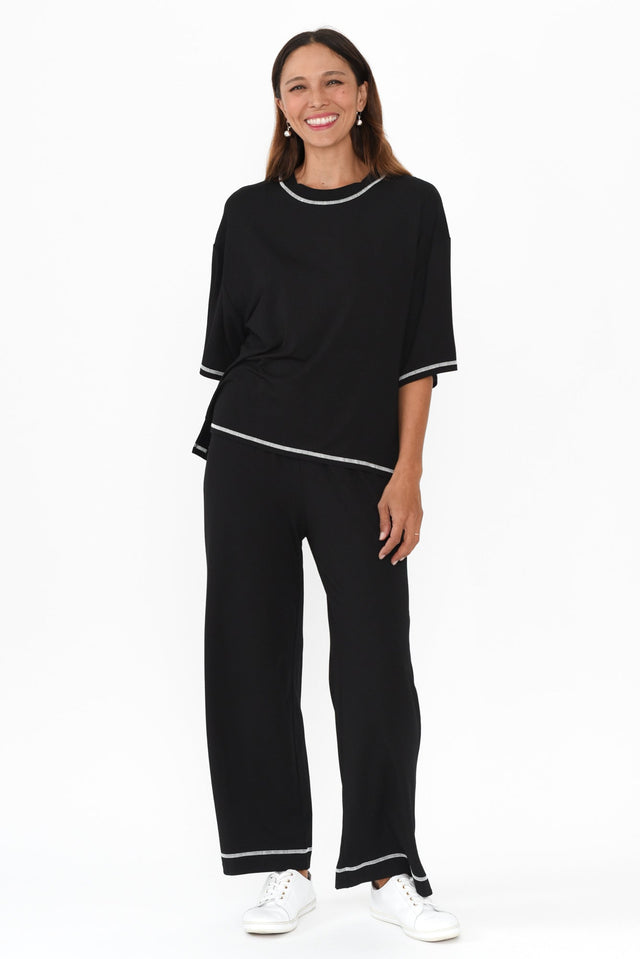 alt text|model:Cara image 7