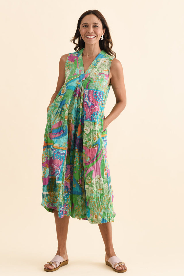 alt text|model:Cara image 7