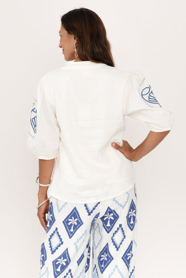 Steph Cream Seashell Embroidered Linen Top,Brunette model,alt text|model:Cara image 4