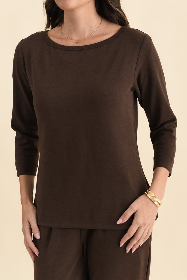 SuedeLuxe Chocolate 3/4 Sleeve Top,Brunette model,alt text|model:MJ image 6