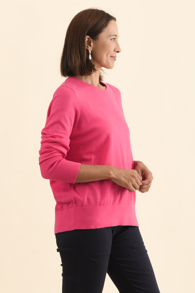 Sunny Pink Long Sleeve Knit Top,Brunette model,alt text|model:Cara image 4