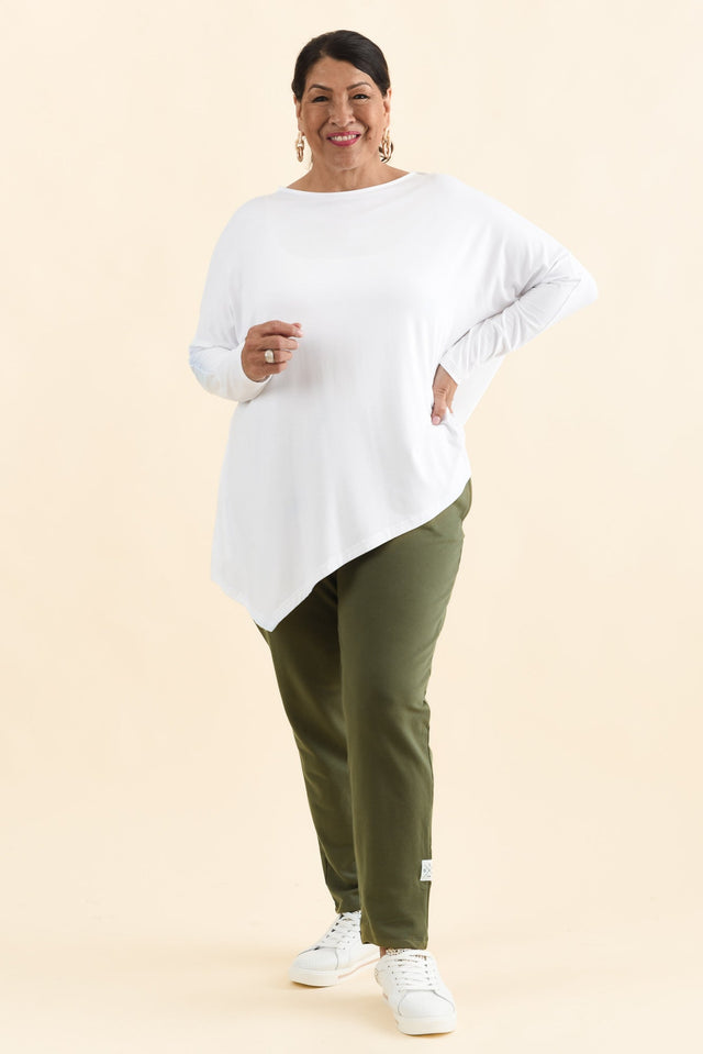 Susie White Asymmetrical Bamboo Top,Brunette model,alt text|model:Pilita image 7