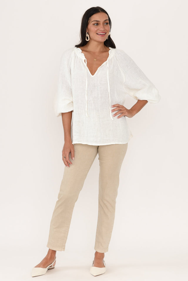 alt text|model:Brontie image 7