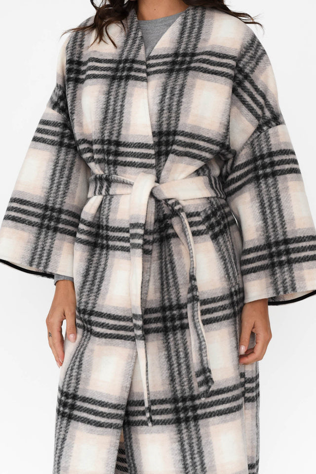 alt text|model:Brontie image 6