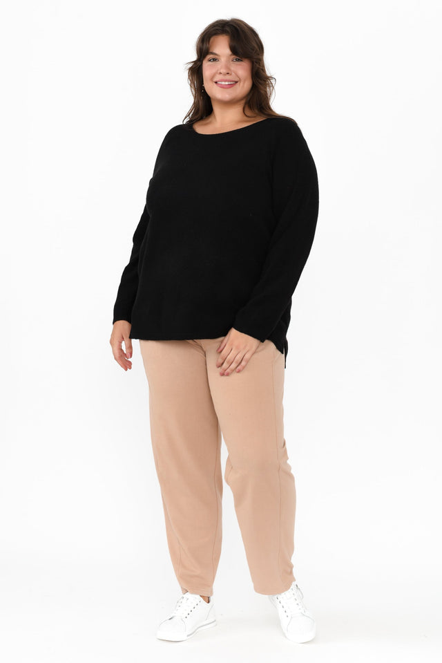 alt text|model:Gabby image 9