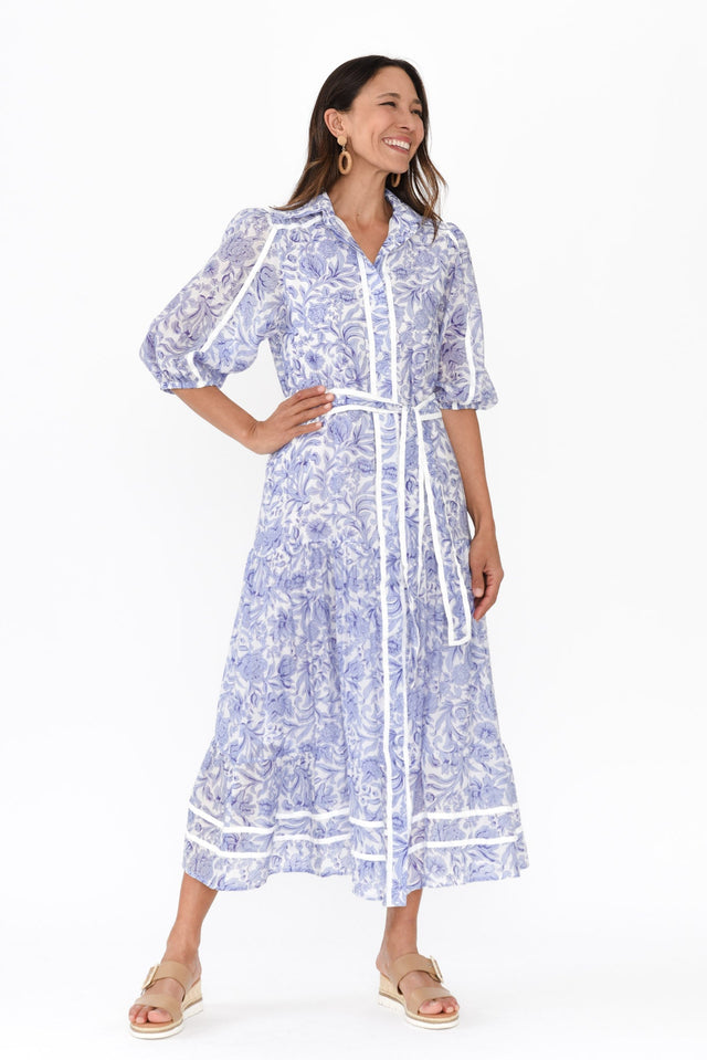 alt text|model:Cara image 7