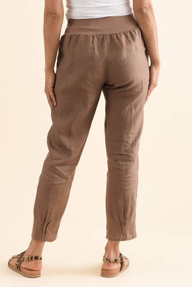 Tatum Mocha Linen Pants,Back,Brunette model,alt text|model:Cara image 4