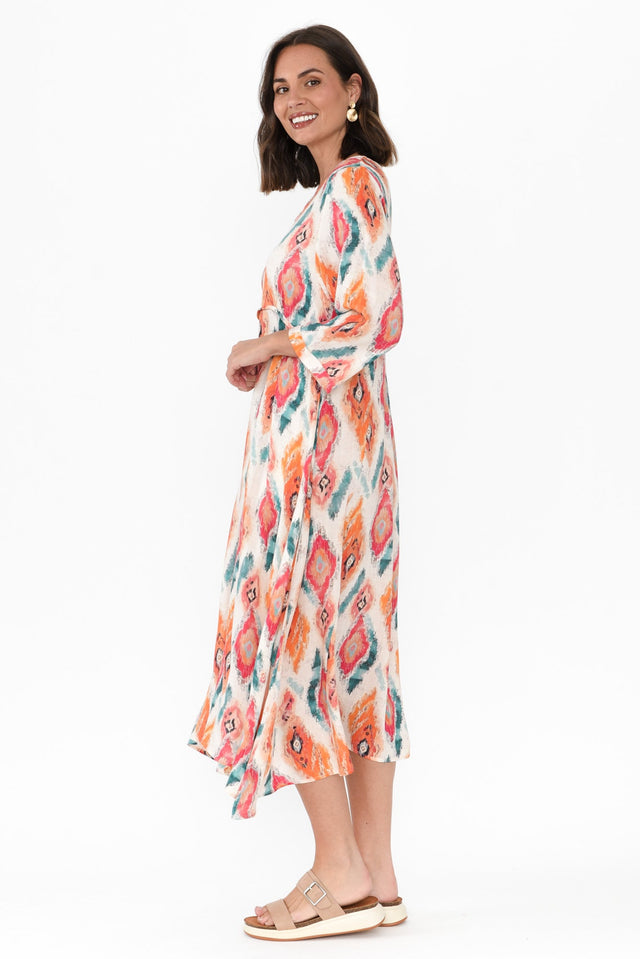 alt text|model:MJ image 4