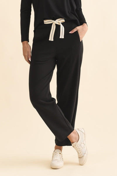 Tenille Black Cotton Barrel Pants