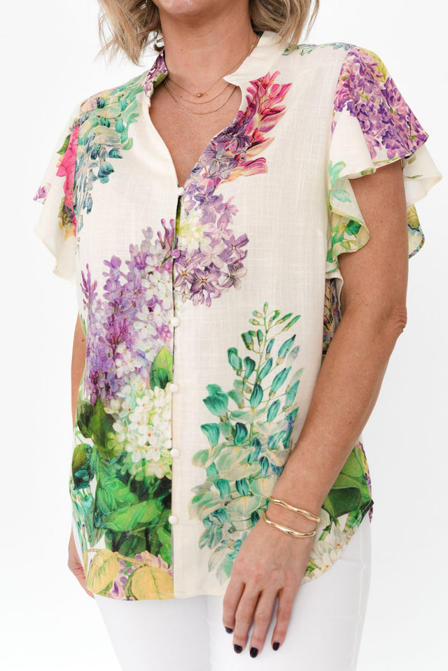 Tierra Wisteria Alba Linen Blend Top,alt text|model:Brooke image 6
