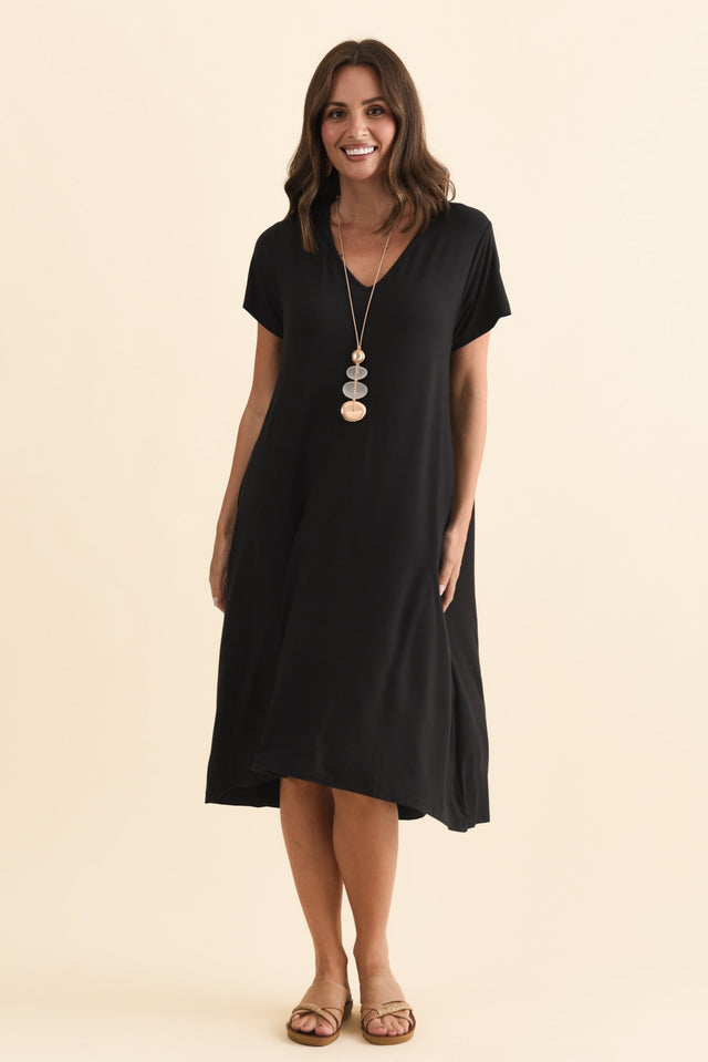 Tiffany Black Bamboo Tee Dress,Brunette model,alt text|model:MJ image 4