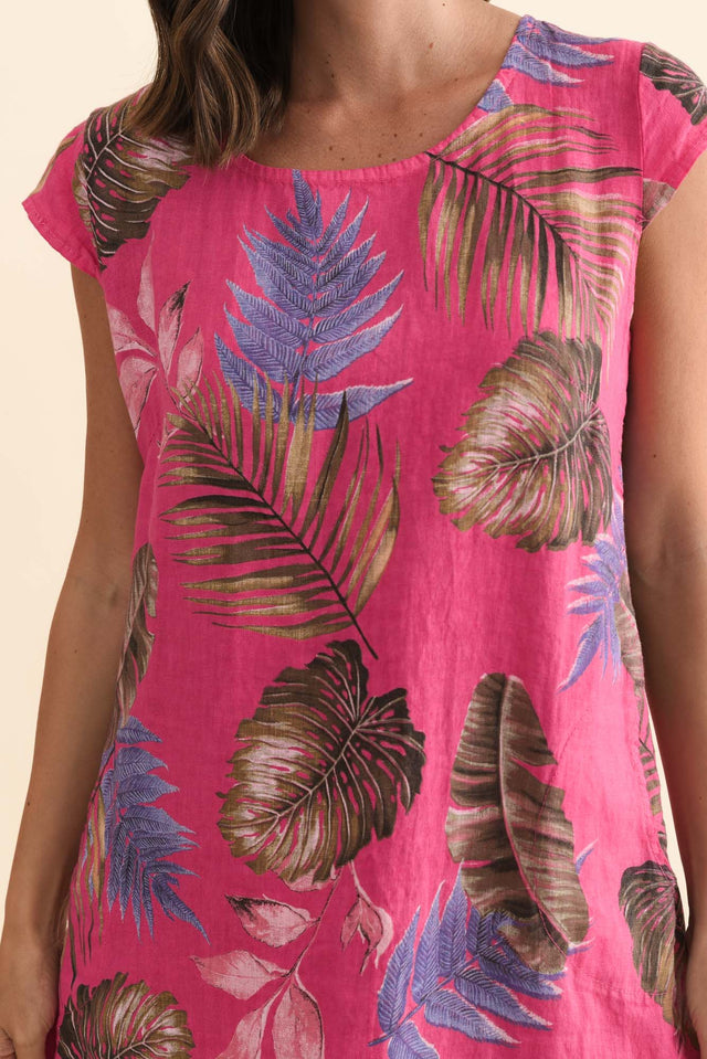 alt text|model:MJ image 6